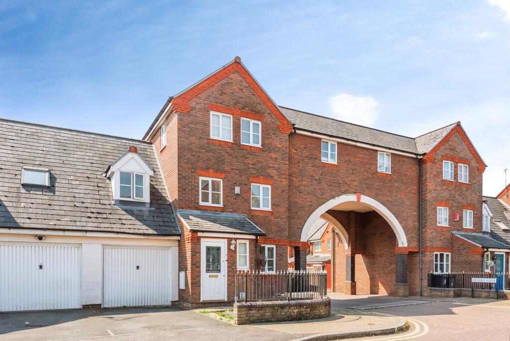 Main image of property: Shearwood Road, Peatmoor, Swindon