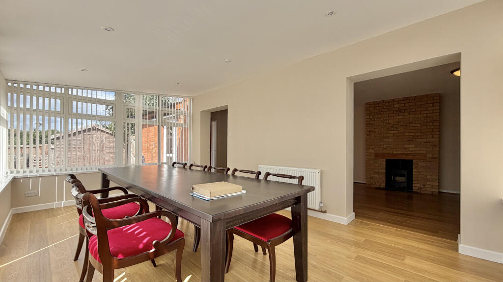 House in Taunton - View 5