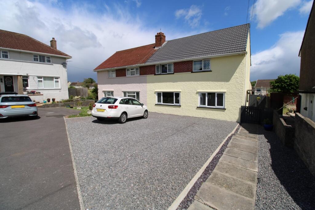 Main image of property: Heol-y-frenhines, Bridgend, Bridgend County. CF31 4RN