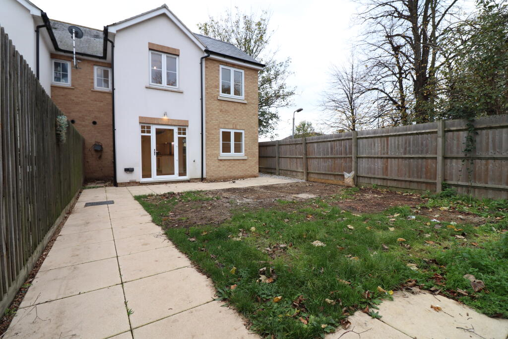 House in Chelmsford - View 4
