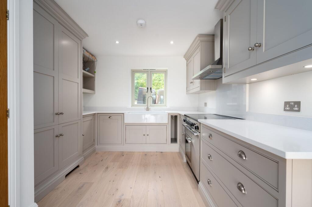 Additional image 5 of Warwick Road, Knowle, B93