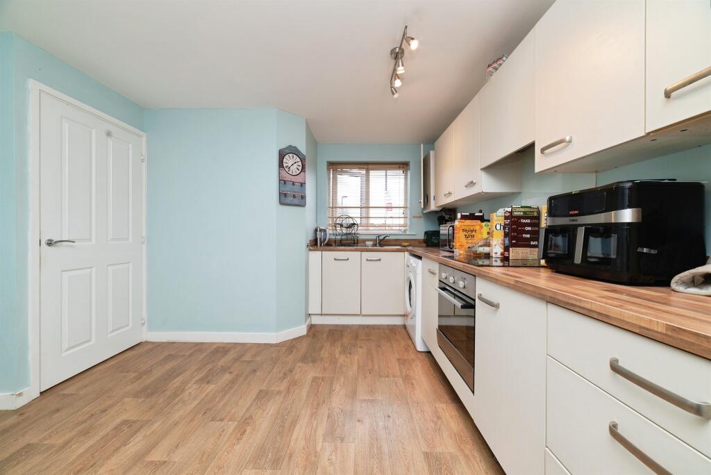 Main image of property: Callerton Street, Hull