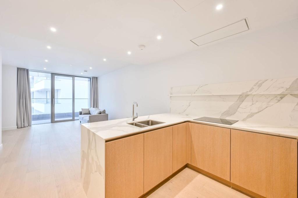 Main image of property: 10 Park Drive, Canary Wharf, E14