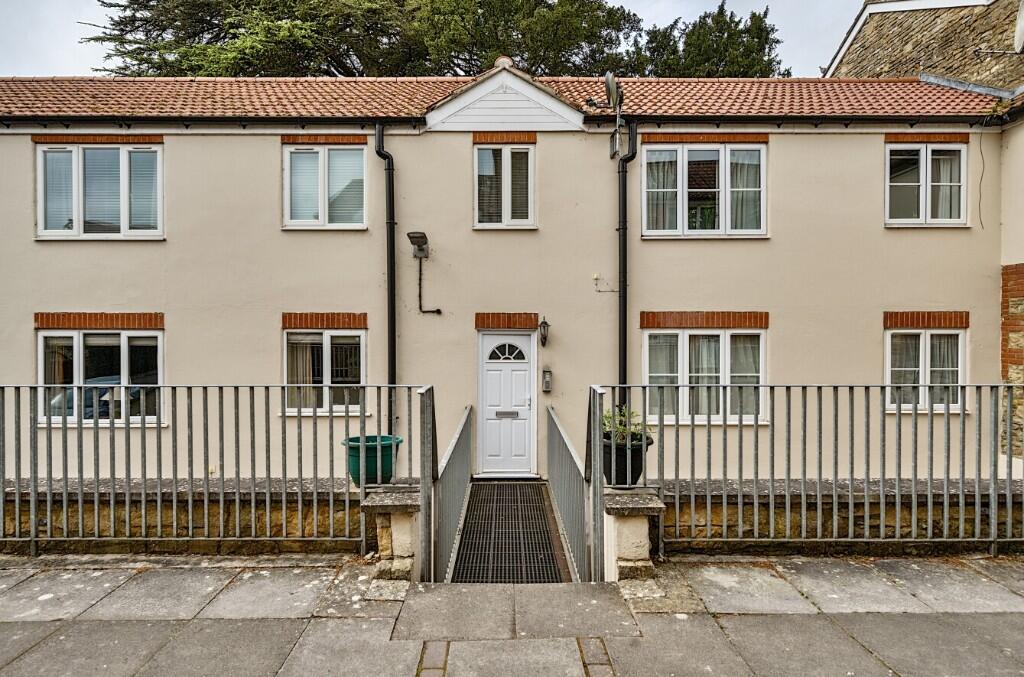 Main image of property: Vineys Yard, Bruton, Somerset, BA10 0EU