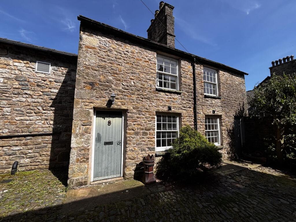 Main image of property: 5 Weaver's Yard, Sedbergh