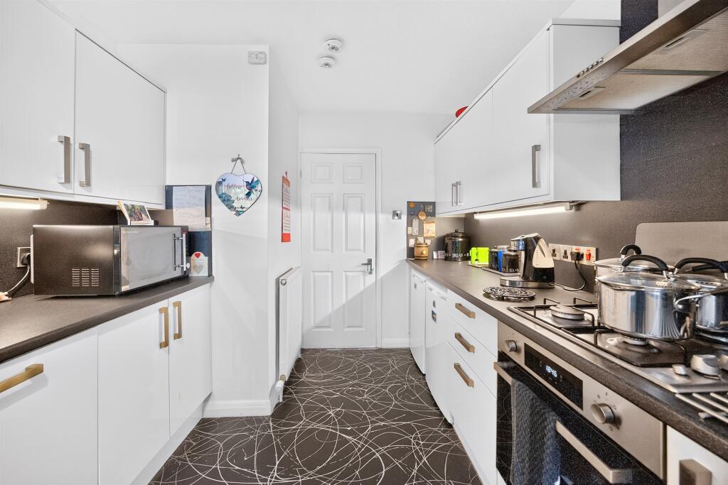 Apartment in Paisley - More