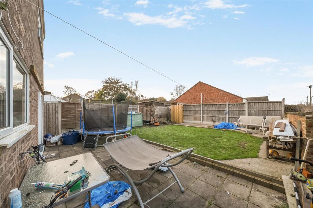 69 White Hart, Shrewsbury, SY3 7TE photo 3