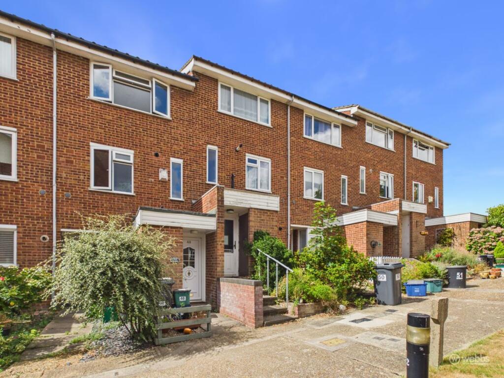 Main image of property: Bellfield, Forestdale, Croydon