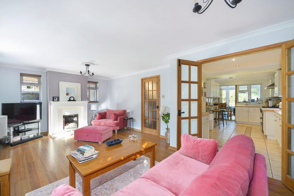 House in Redhill - View 5