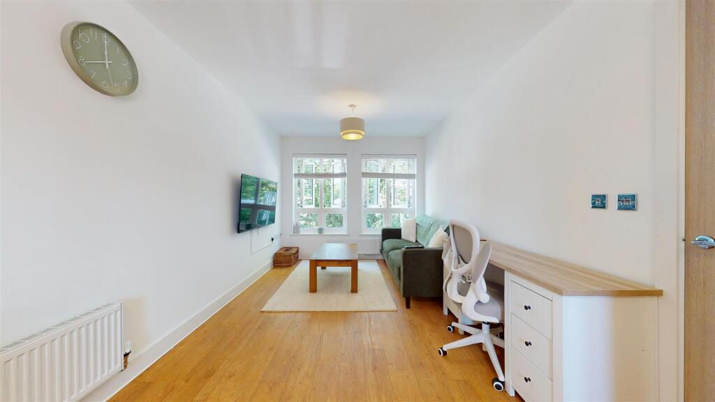 Apartment in Radstock, Bath and North East Somerset - View 4