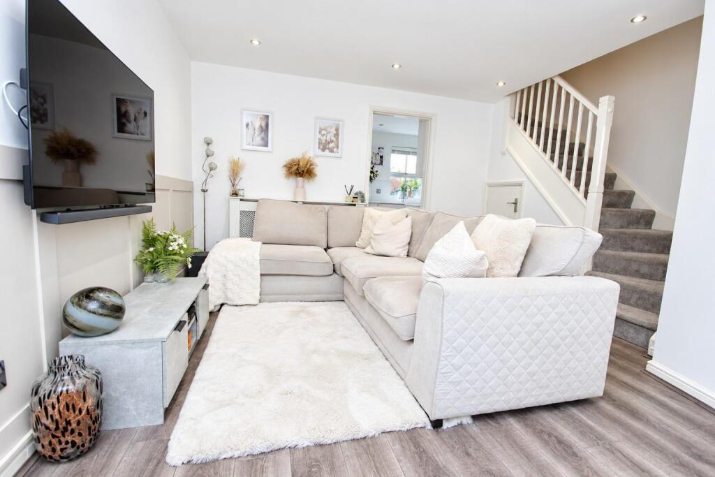 House in Portsmouth - View 3