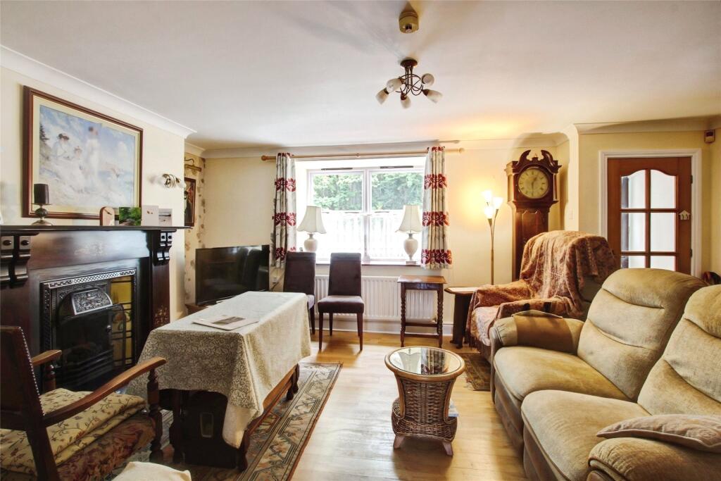 Apartment in Durham - View 4