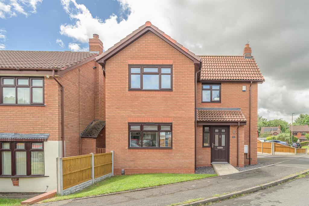 Main image of property: Elgar Crescent, Brierley Hill, DY5 4JJ