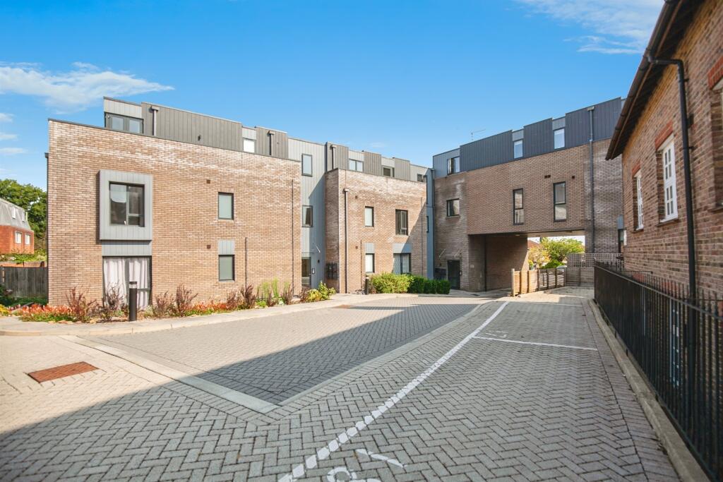 Main image of property: Syresham Gardens, HAYWARDS HEATH