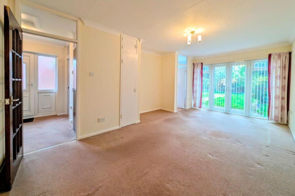 Edifred Road, Muscliff, Bournemouth, BH9 3PD photo 2