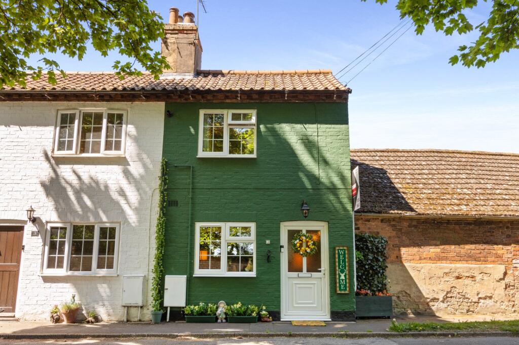 Main image of property: Reliance Cottages, Gringley Road, Walkeringham, DN10