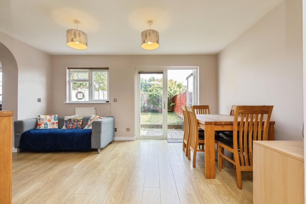 House in Bristol - More