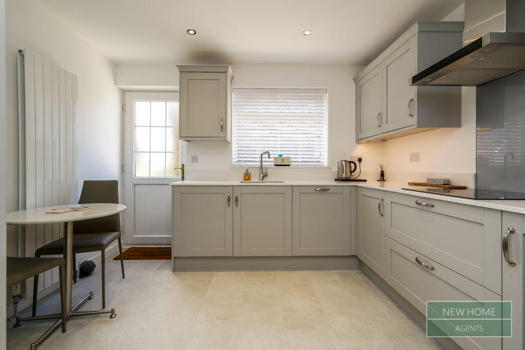 House in York - View 4