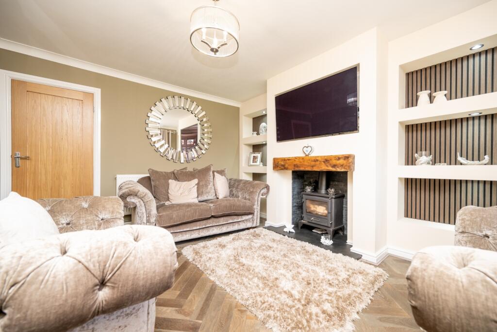 House in Dudley - View 4