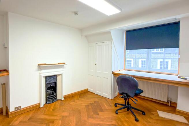 30 Queen Anne Street, London W1G 8HX