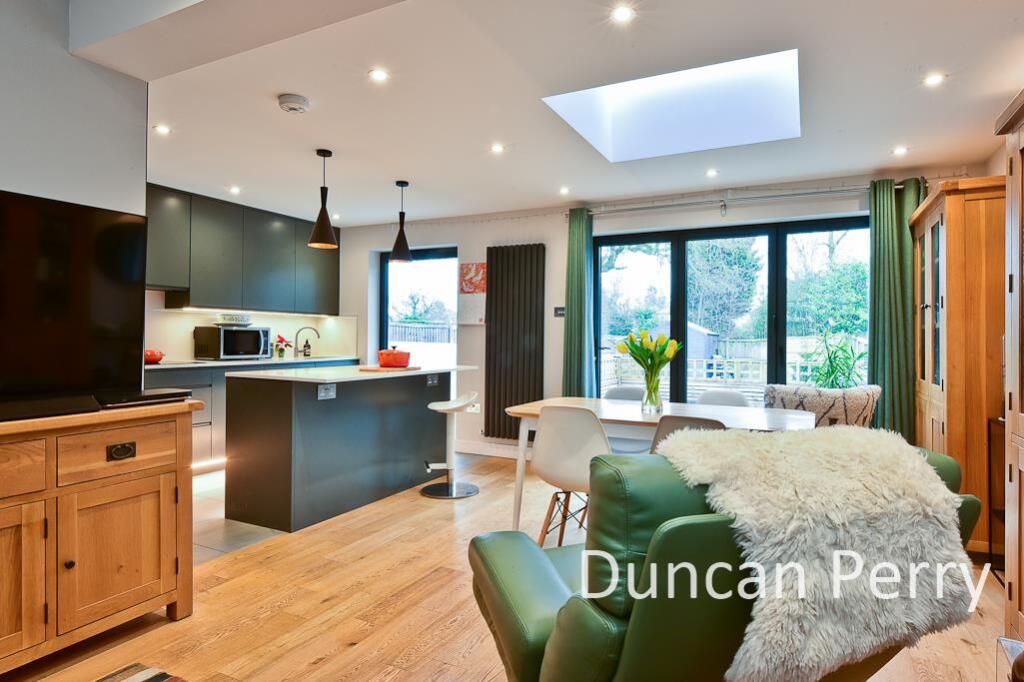 Aberdale Gardens, Potters Bar photo 2