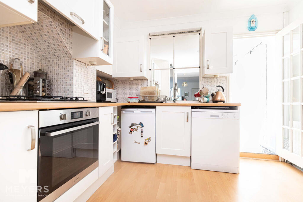 North Road, Bournemouth, BH7 6 - View 5