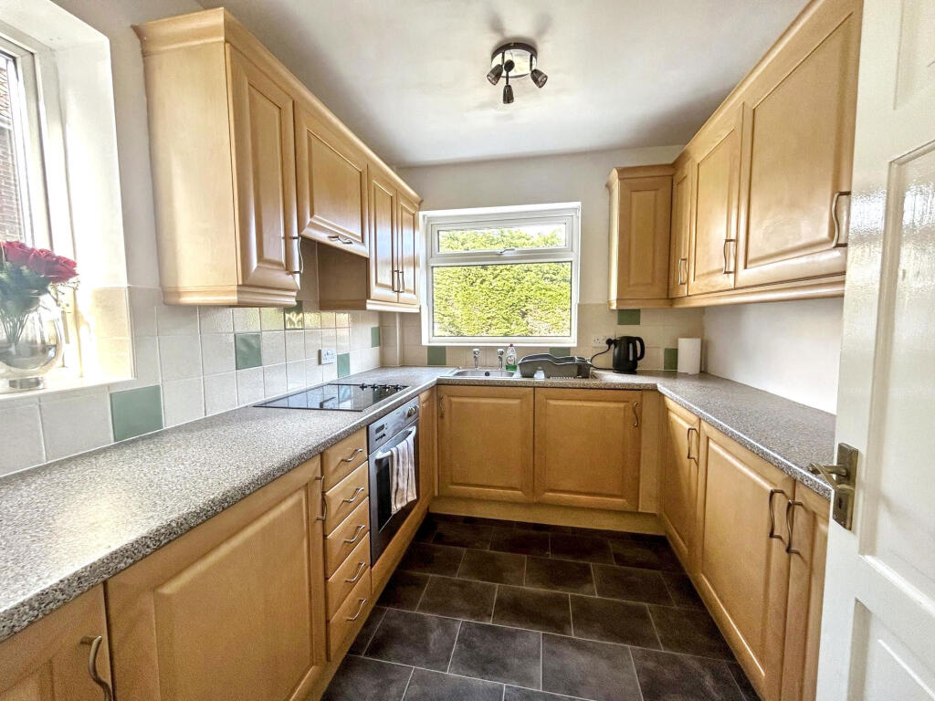 Scafell Gardens, Lobley Hill, Gateshead, Tyne and Wear, NE11 9LS photo 4
