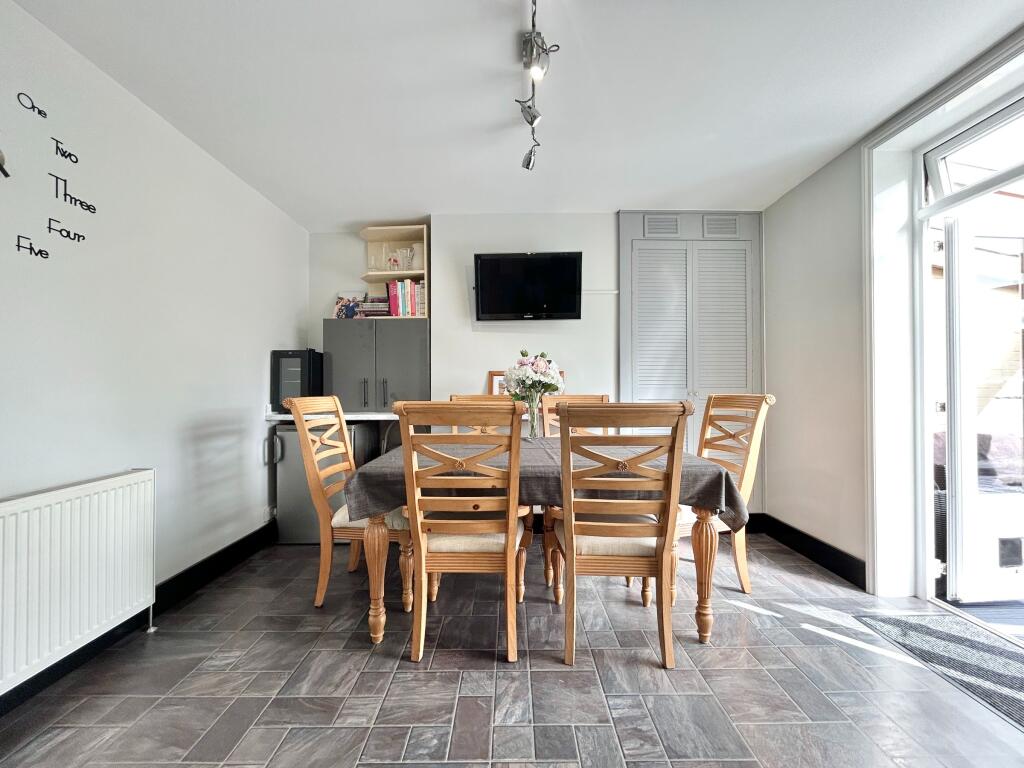 House in Exeter - View 4