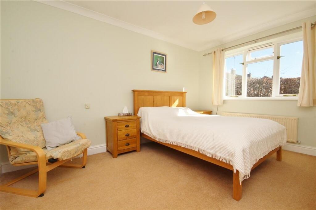 Main image of property: Jarvis Drive, Twyford, Reading, Berkshire, RG10