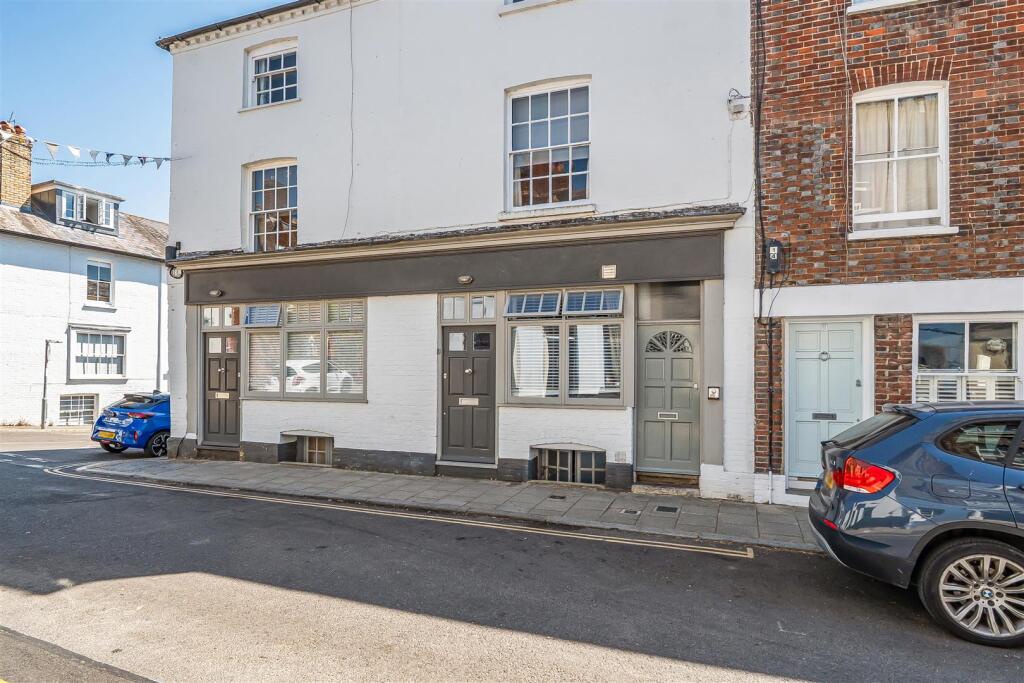 Apartment in Arun, Arundel