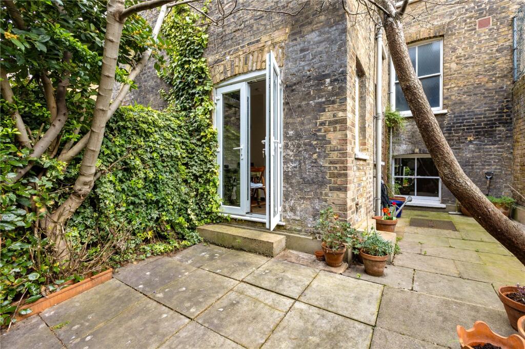 Apartment in London, Elephant and Castle - View 3