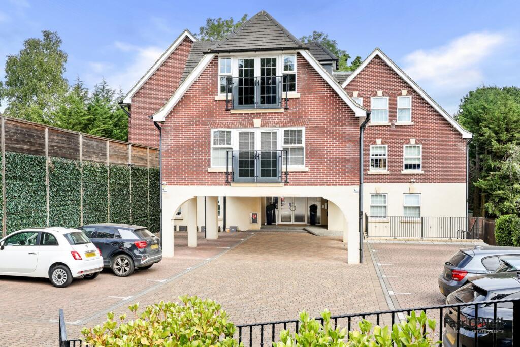 Main image of property: Station Way, Buckhurst Hill, IG9