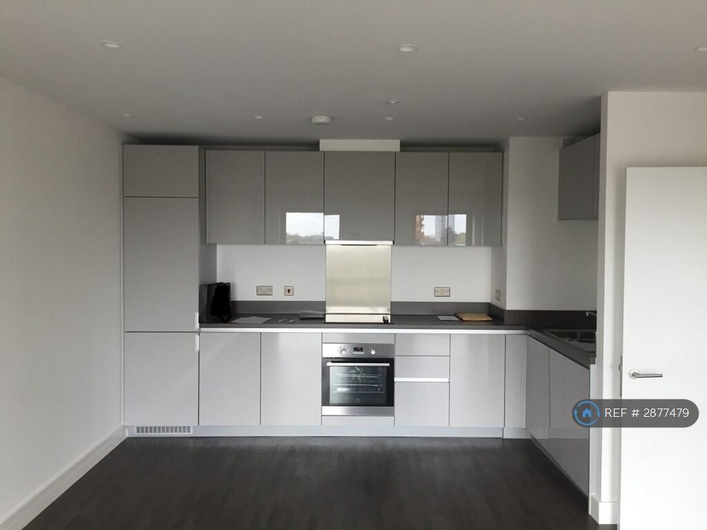 Main image of property: Rathbone Market, London, E16