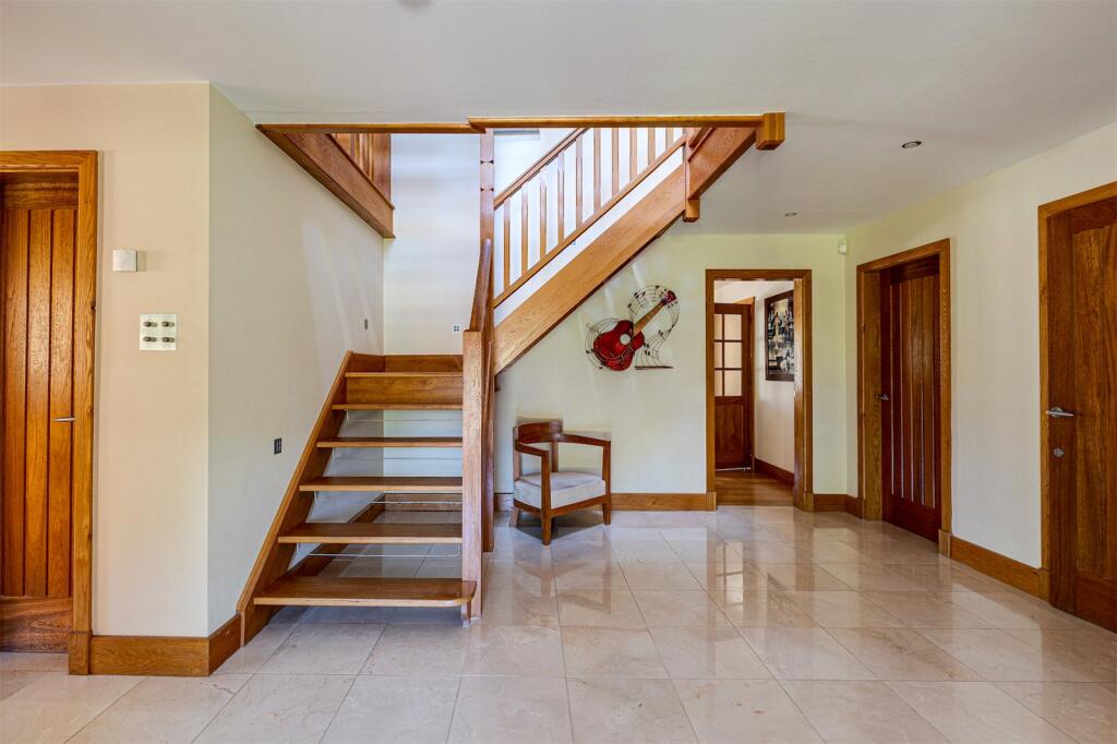Old Pale Heights, Kelsall, Tarporley, Cheshire, CW6 - More