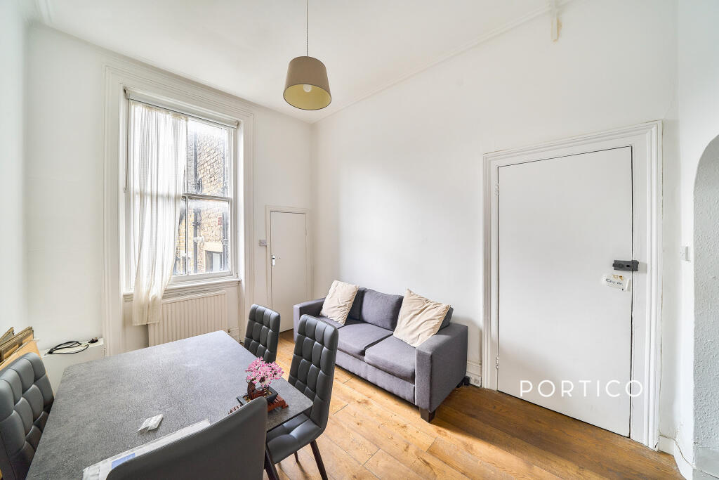 Apartment in London - View 2