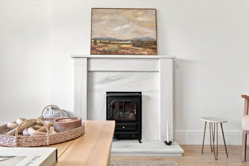 House in Kilmarnock, North Ayrshire - More