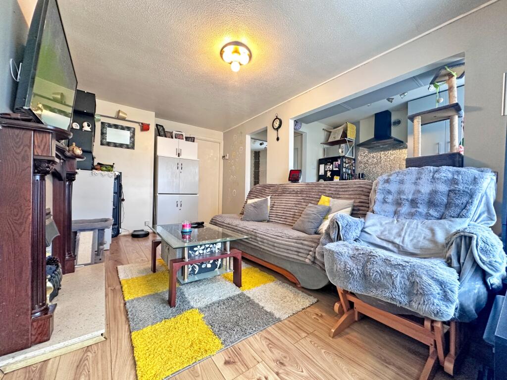 Apartment in Sandwell, Horseley Heath - View 2