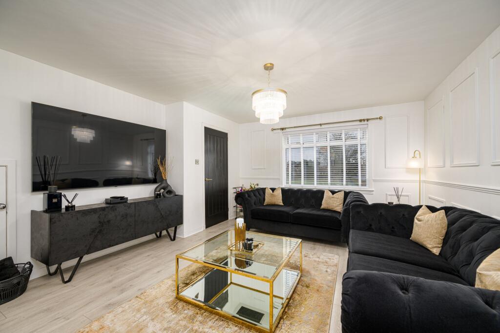 25, Earlston Avenue, Dundee, DD4 photo 3
