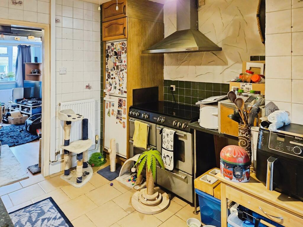 House in Stoke-on-Trent - View 5