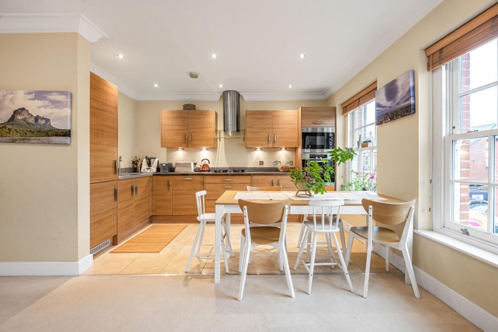 Apartment in South Oxfordshire, Henley-on-Thames - View 6