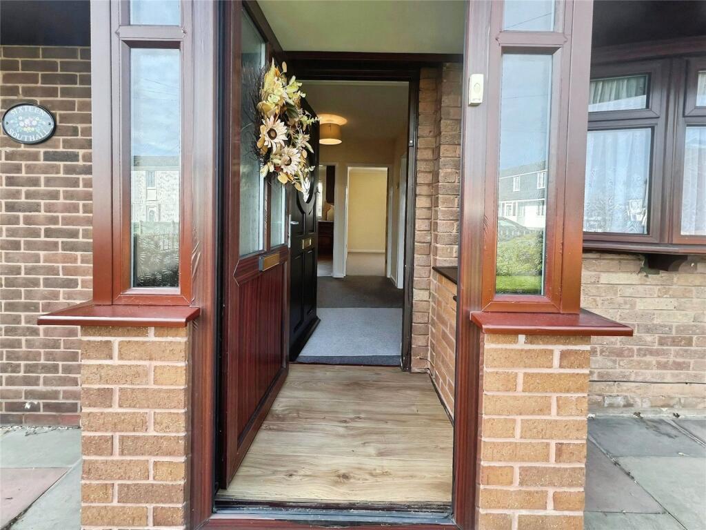 Southall Road, Wolverhampton, West Midlands, WV11 photo 2