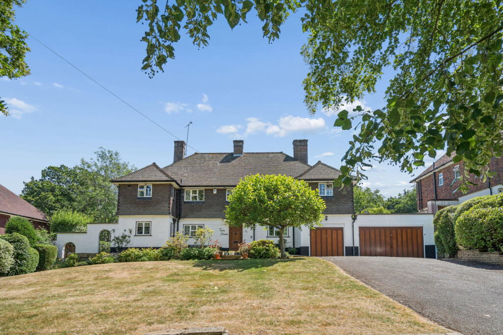Main image of property: Main Avenue, Moor Park, Northwood, HA6 2LH