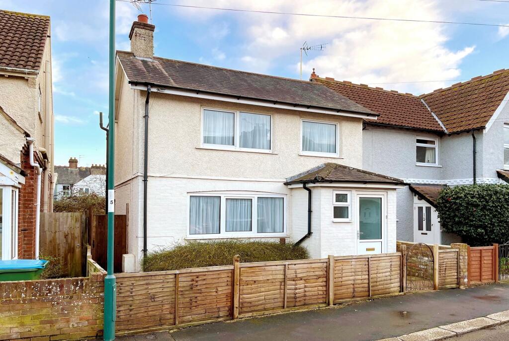 Main image of property: Gordon Avenue, Bognor Regis, PO22