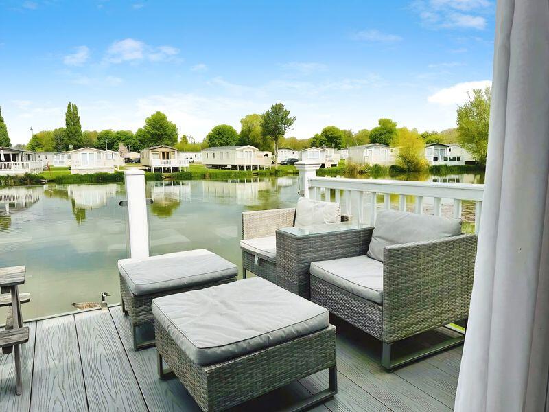 Main image of property: Mallard Lake, Cotswold Hoburne, Cotswold Lakes