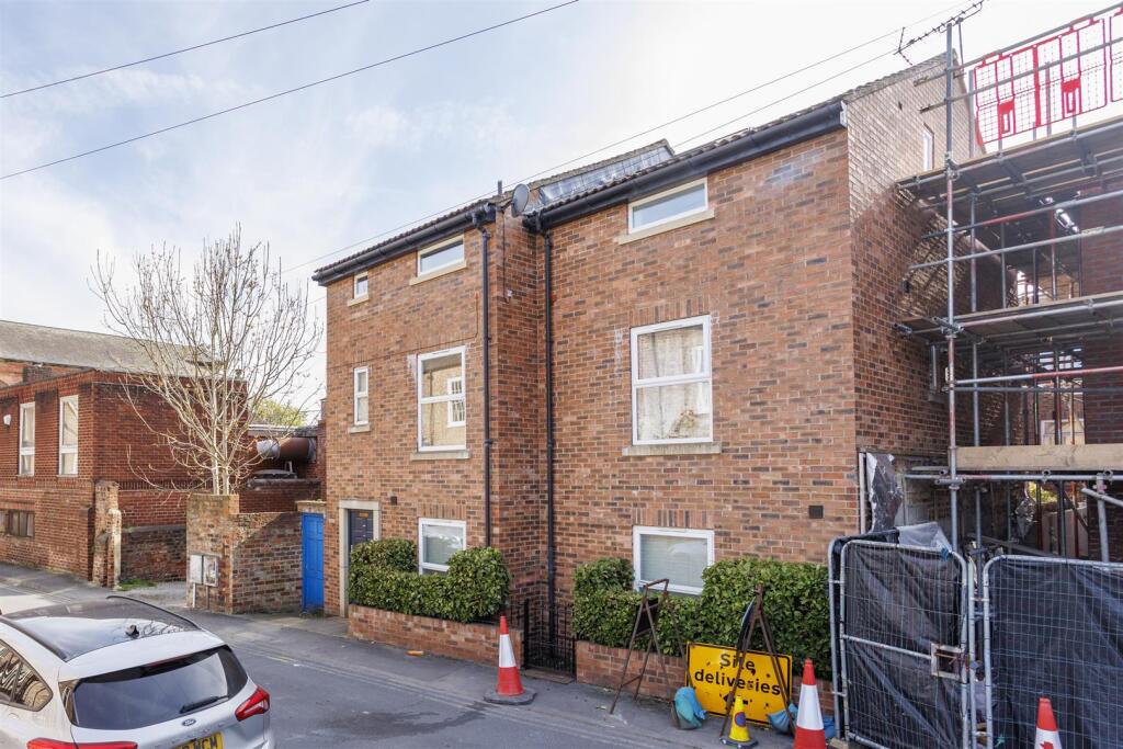 Main image of property: Union Court, York