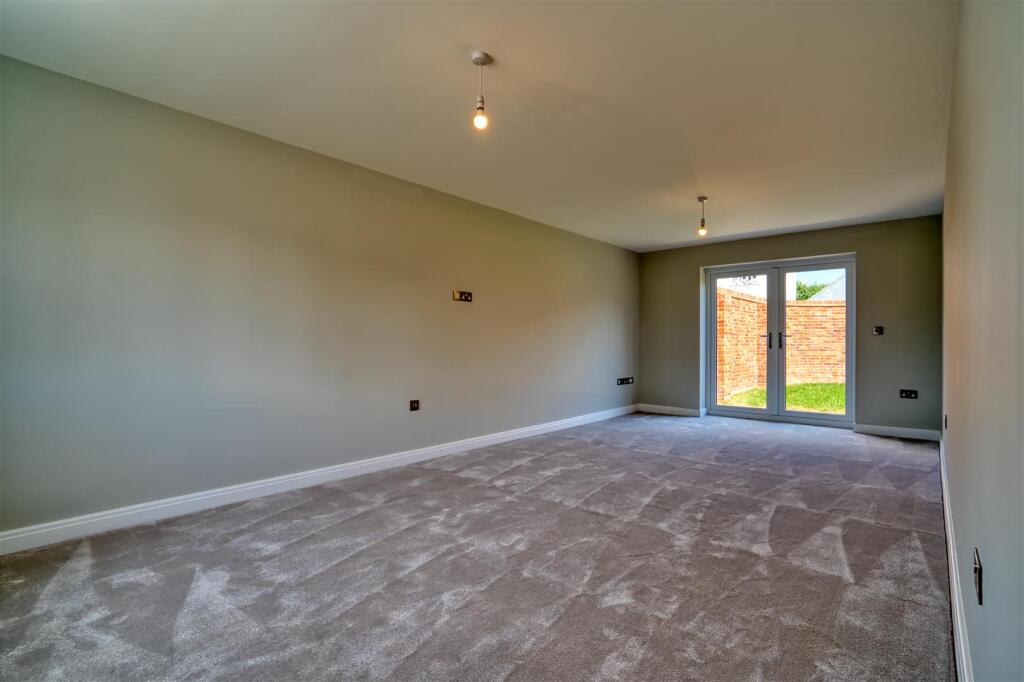 House in Dorchester - View 5