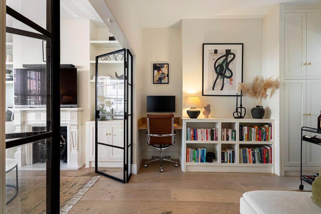 House in London - More