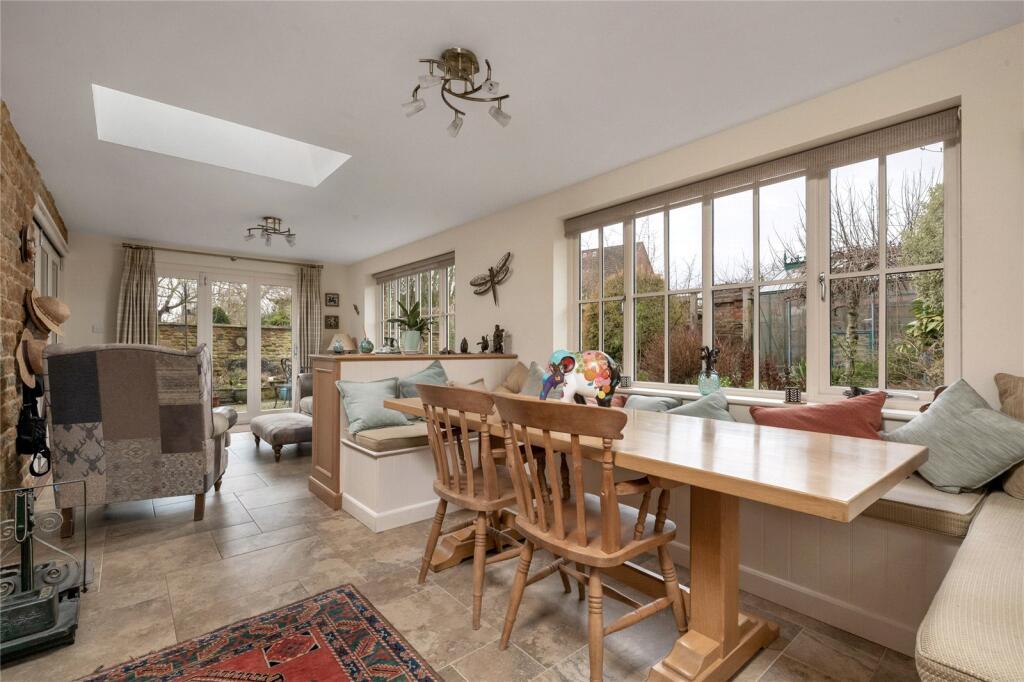 Wrights Lane, Wymondham, Melton Mowbray photo 3