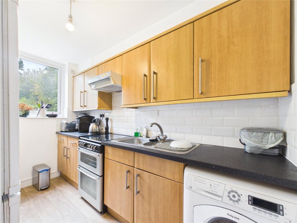 Apartment in London - View 3