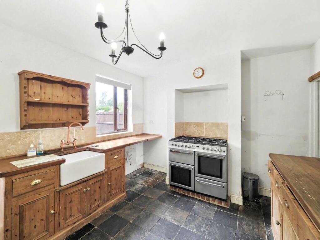 House in Ashfield, Selston - View 5
